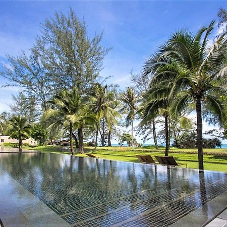 Luxury Oceanfront_Pool Access Apartment Mai Khao Exterior photo